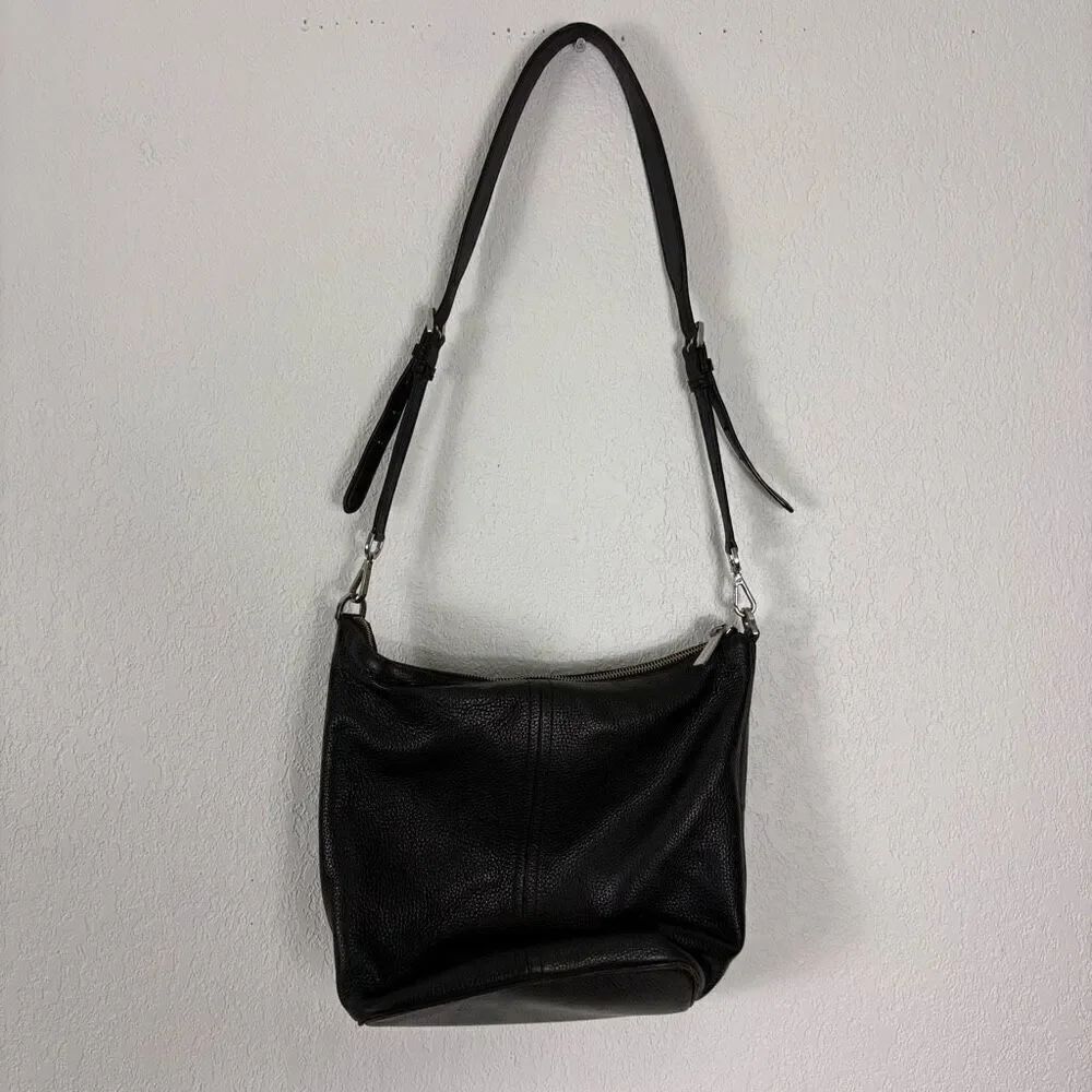 Michael Kors Black Pebbled Leather Fulton Sport Shoulder Purse‎ Big Logo